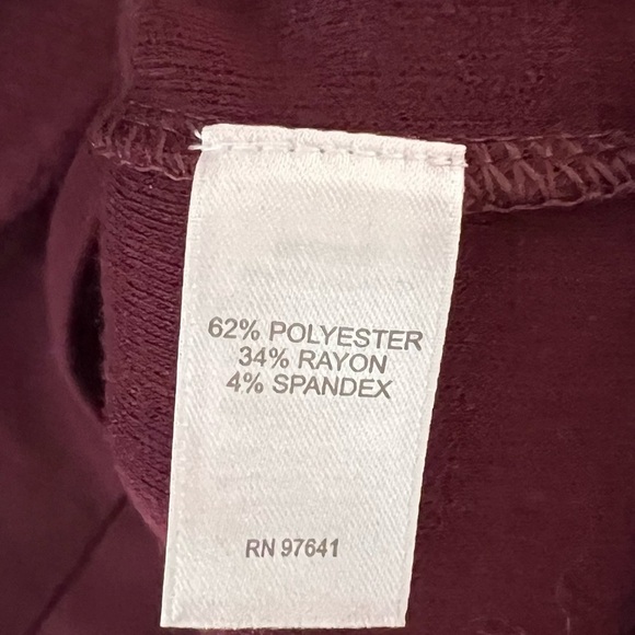 J. Jill Burgundy Waffle Knit V-Neck Long Sleeve Tunic Shift Dress Size Medium - Picture 8 of 11